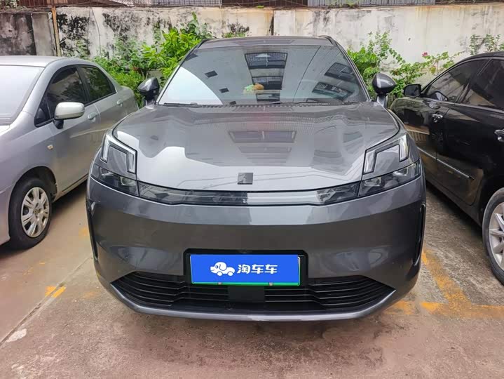 Lynk & Co 08 EM-P Hybrid, 2024 — фото 2 из 9