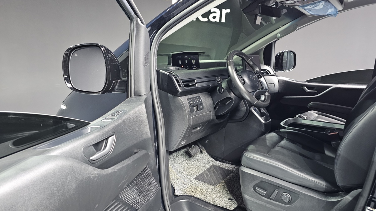 Hyundai Staria, 2021 — фото 10 из 12