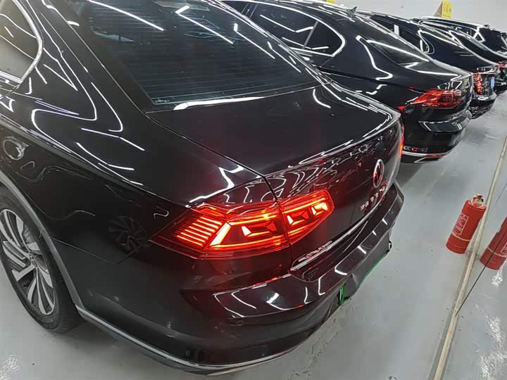 Volkswagen Magotan GTE Hybrid, 2024 — фото 6 из 9