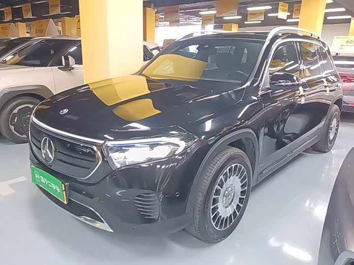 Mercedes-Benz EQB, 2023 — купить в Перми под ключ