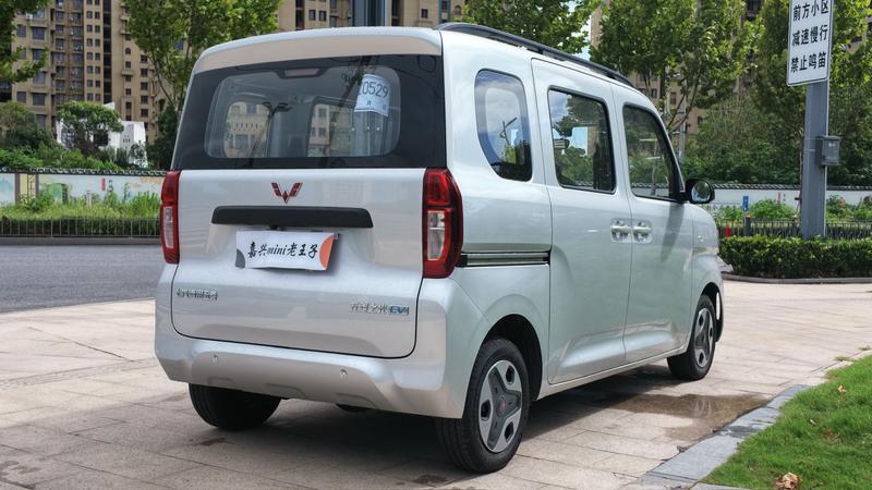 Wuling Sunshine EV, 2026 — фото 7 из 12