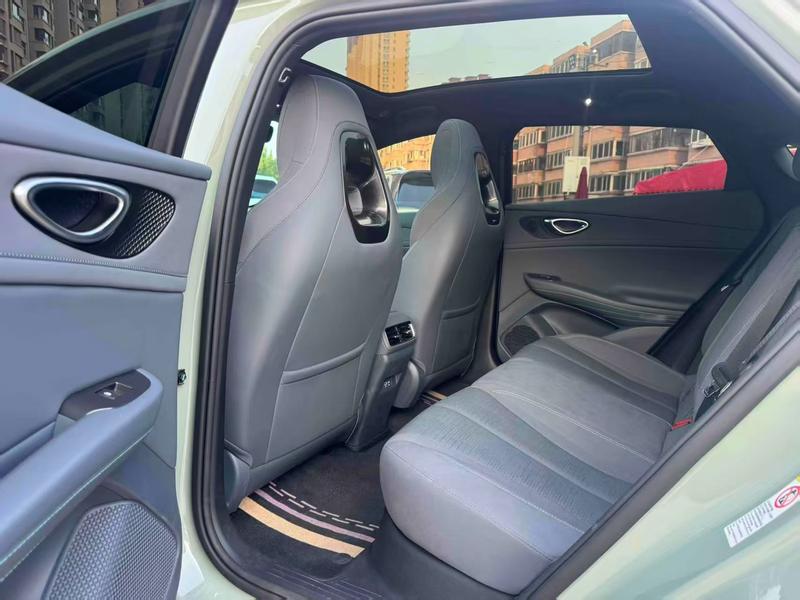 BYD Seal 06 GT, 2026 — фото 9 из 10