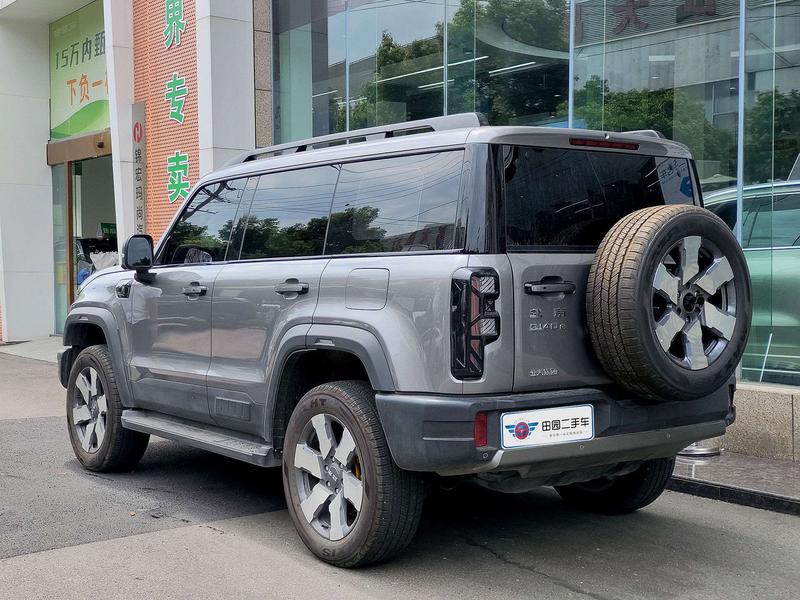 BAIC Beijing BJ40 Hybrid, 2025 — фото 4 из 8