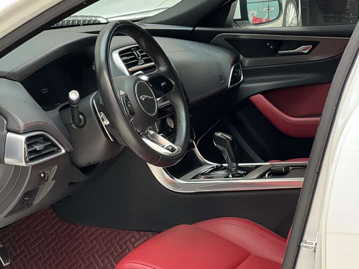 Jaguar XE L, 2022 — фото 4 из 9