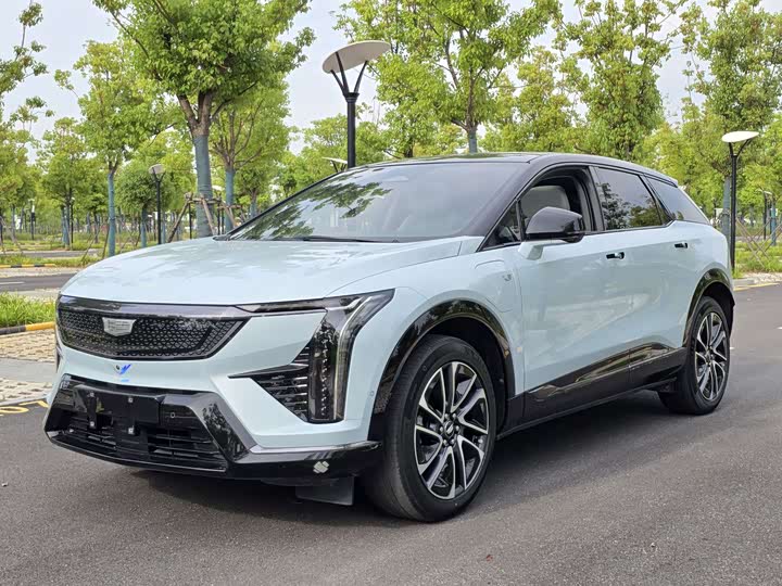Cadillac Optiq, 2024 — купить в Курске под ключ
