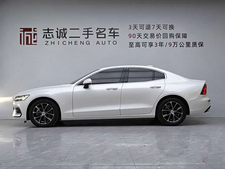 Volvo S60, 2021 — фото 4 из 9