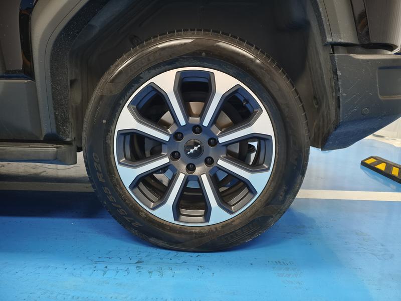 BYD FangChengBao Leopard 5, 2024 — фото 11 из 12