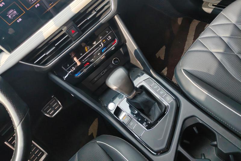Volkswagen Tiguan L Pro, 2021 — фото 8 из 12