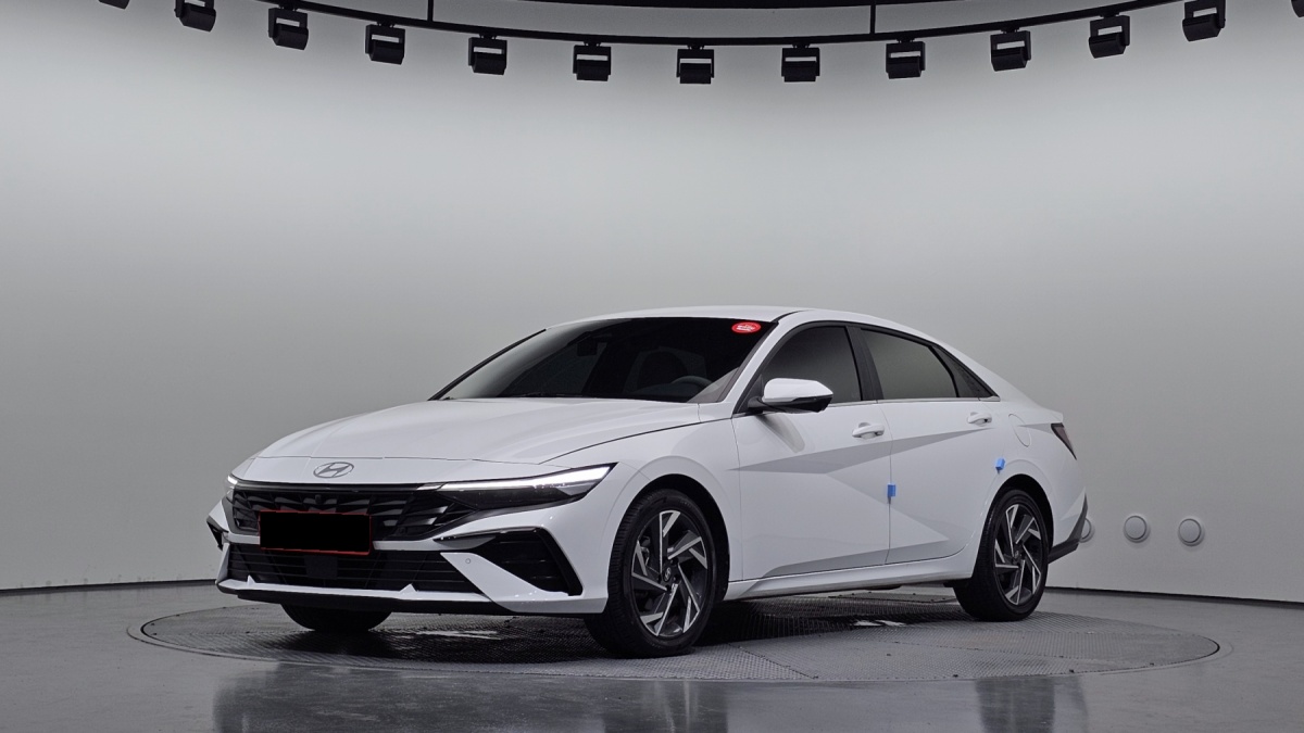 Hyundai Avante, 2023 — купить в Санкт-Петербурге под ключ