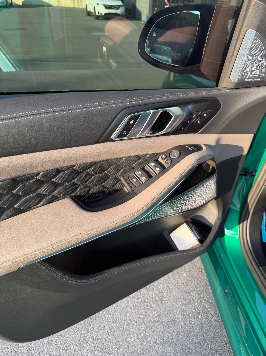 BMW X5 M, 2025 — фото 6 из 12