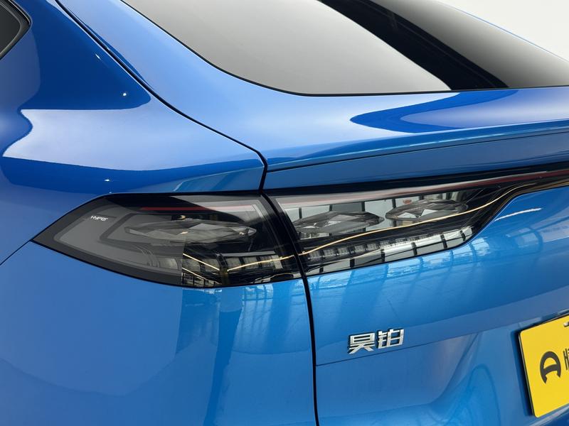GAC Hyptec HT, 2024 — фото 10 из 12