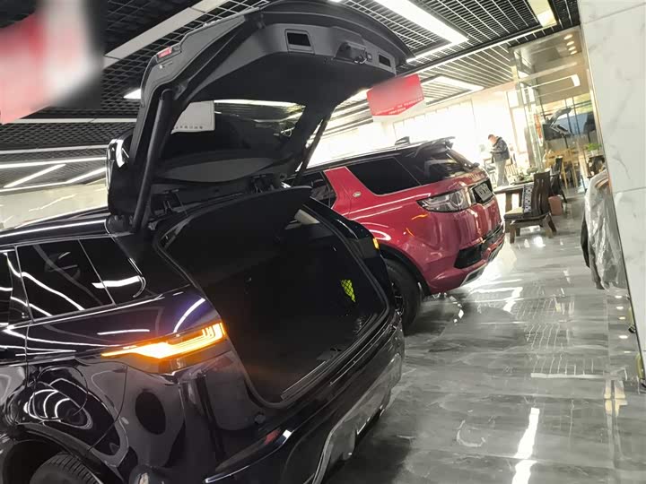 Land Rover Range Rover Evoque L Hybrid, 2022 — фото 9 из 9