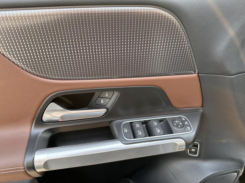 Mercedes-Benz GLB-Class, 2022 — фото 11 из 12
