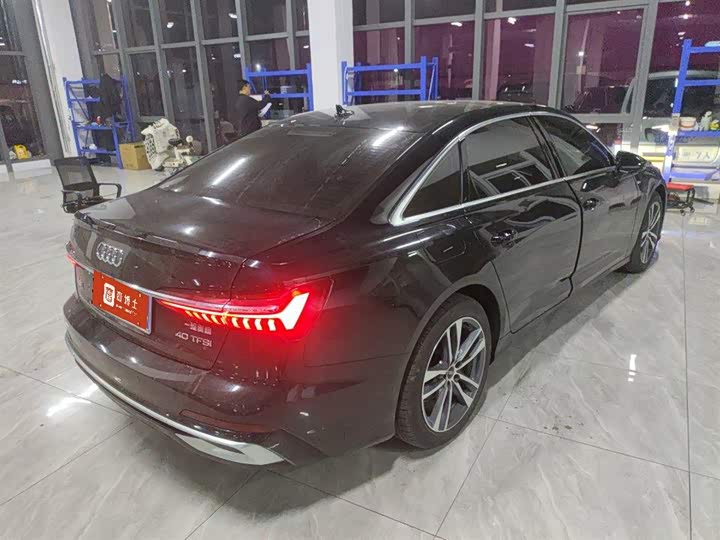 Audi A6L, 2024 — фото 3 из 7