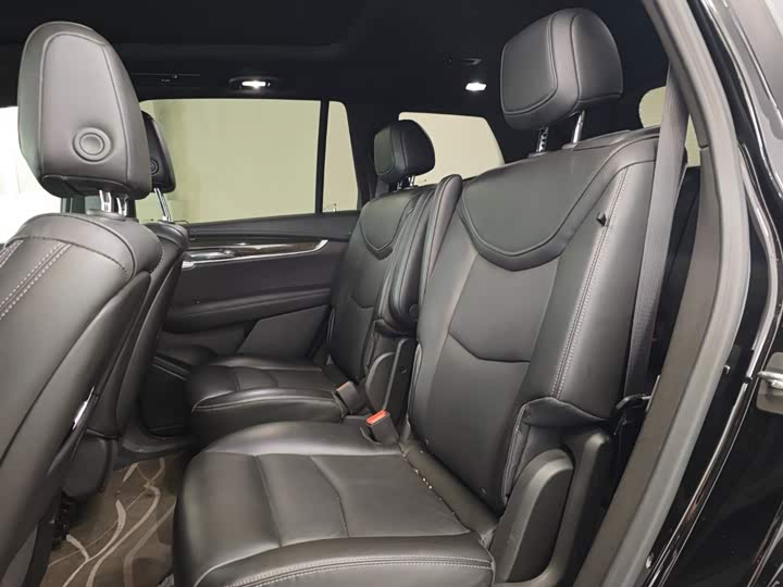 Cadillac XT6, 2022 — фото 9 из 9