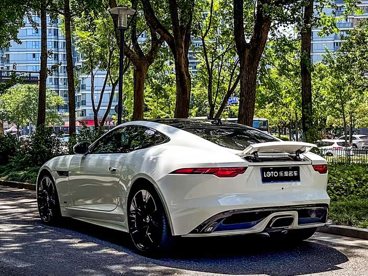 Jaguar F-Type, 2024 — фото 4 из 9