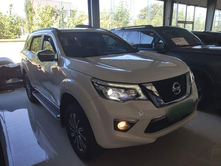 Nissan Terra, 2022 — фото 4 из 9