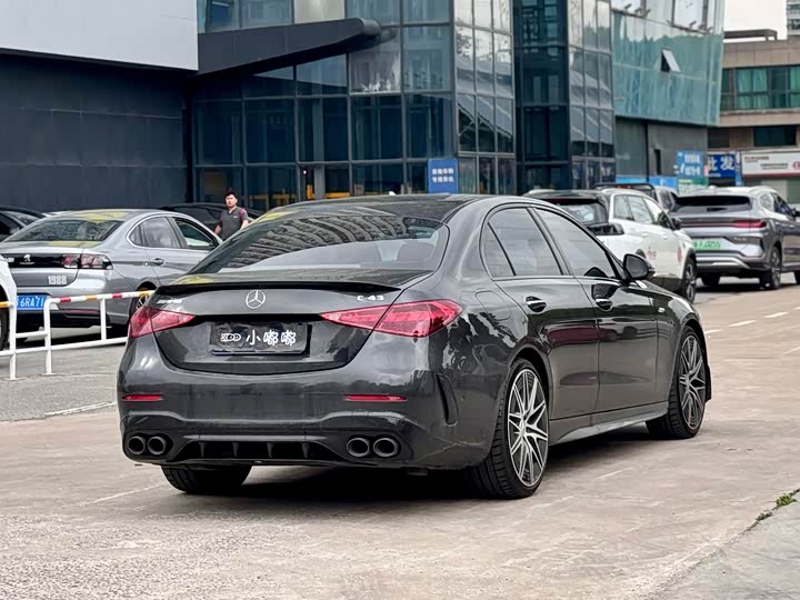 Mercedes-Benz C-Class AMG, 2025 — фото 4 из 9