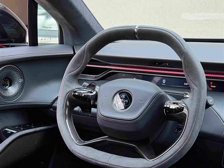 Lotus Eletre, 2023 — фото 6 из 9