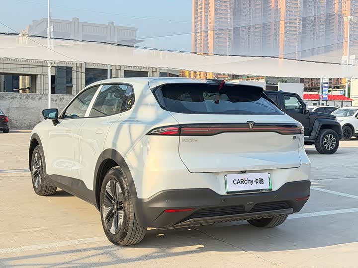 Changan Deepal S05, 2026 — фото 6 из 9