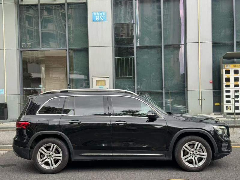 Mercedes-Benz GLB-Class, 2022 — фото 5 из 9