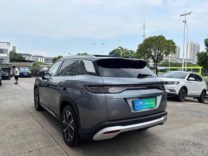 BYD Song L DM-i Hybrid, 2024 — фото 9 из 9