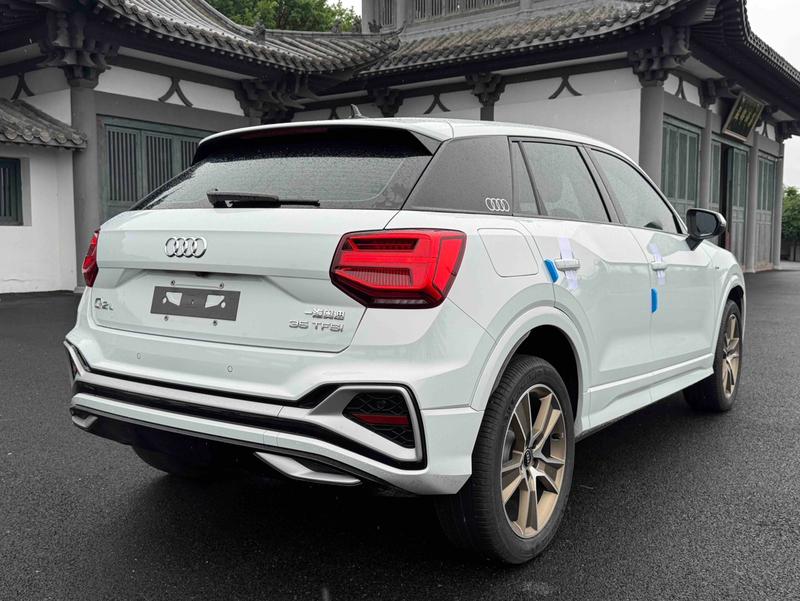 Audi Q2L, 2023 — фото 6 из 12