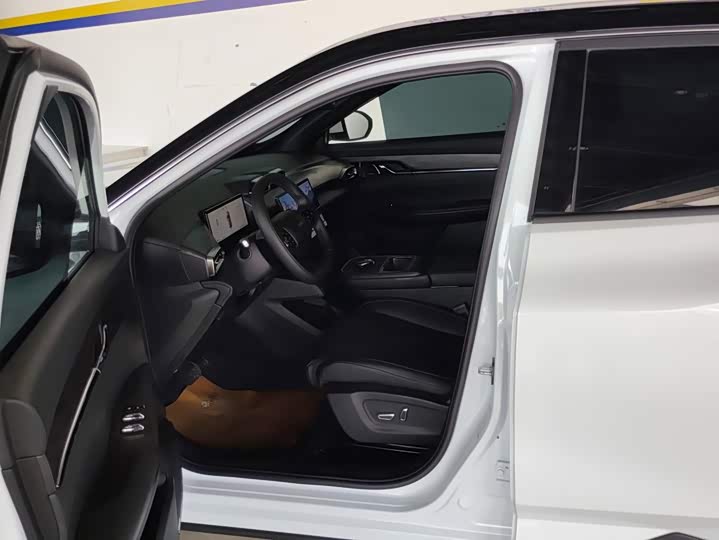 Dongfeng Aeolus L7, 2026 — фото 9 из 9