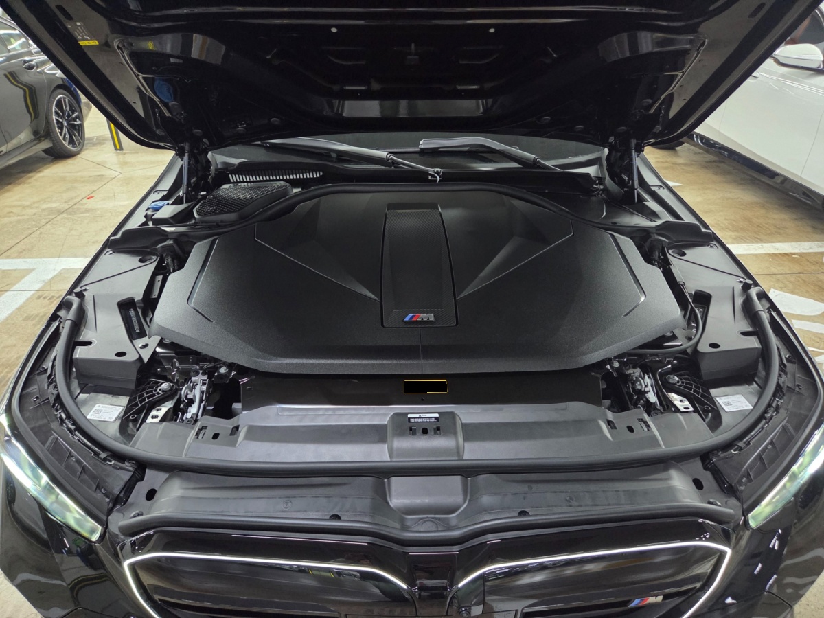 BMW i5, 2025 — фото 6 из 12