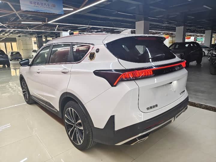 Jetour X70 Plus, 2024 — фото 4 из 9