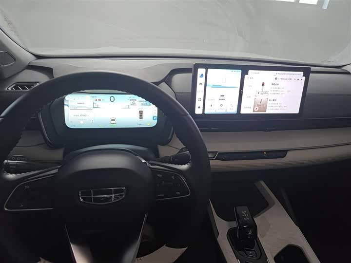 Geely Emgrand L Hi·P Hybrid, 2023 — фото 10 из 12