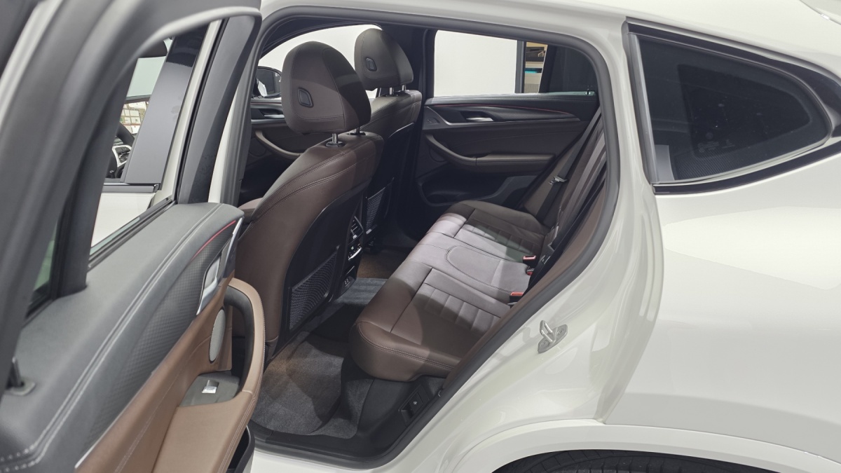 BMW X4, 2025 — фото 10 из 12