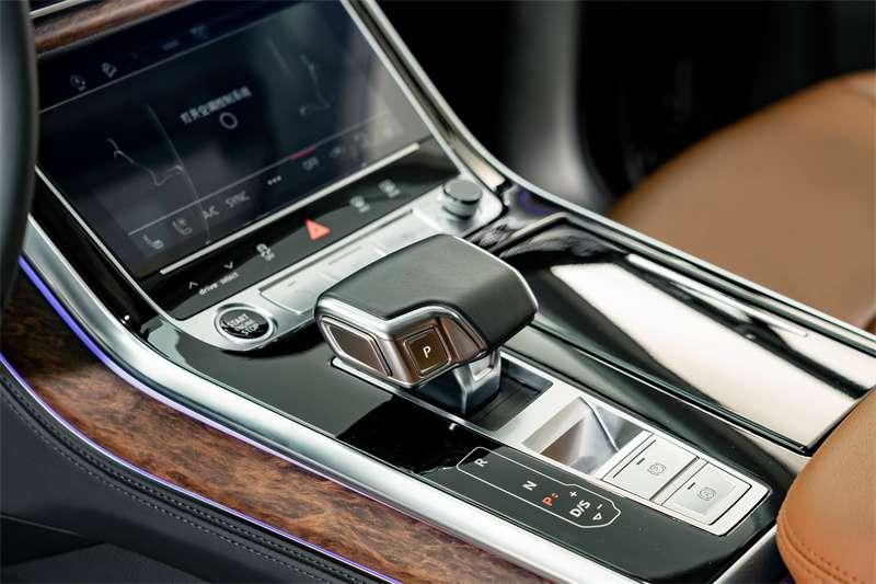 Audi Q7, 2023 — фото 9 из 12