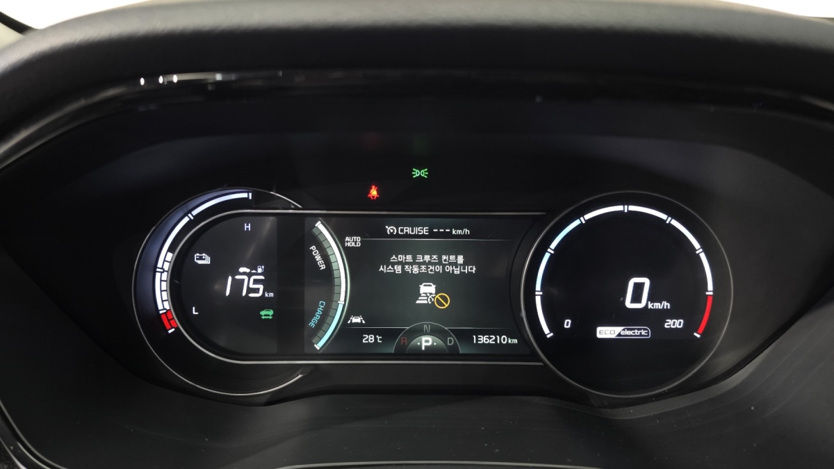 Kia Niro, 2022 — фото 7 из 12