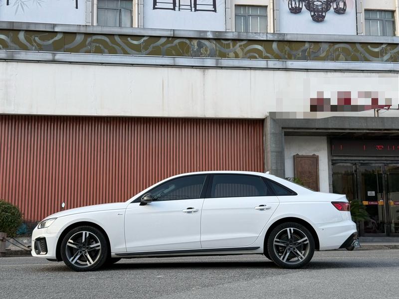 Audi A4L, 2022 — фото 4 из 12