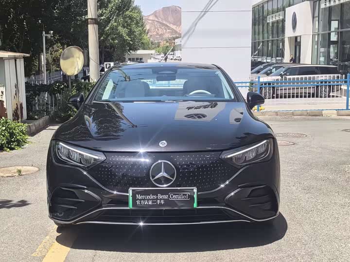Mercedes-Benz EQE, 2025 — фото 2 из 9