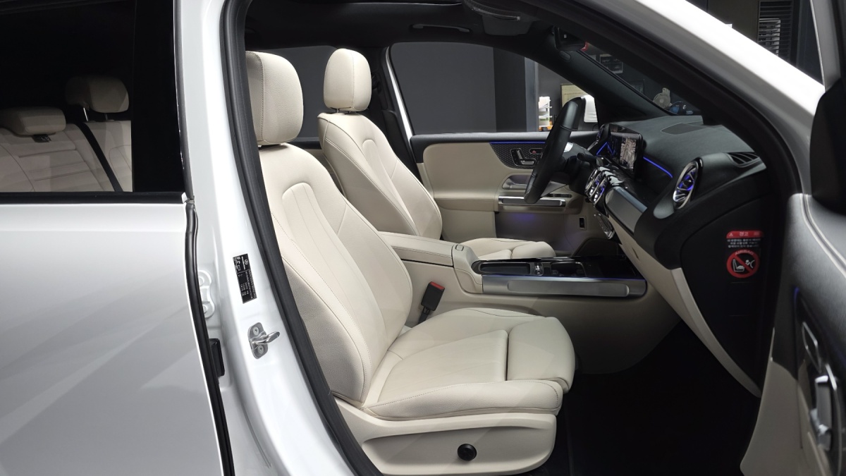 Mercedes-Benz EQB, 2025 — фото 11 из 12