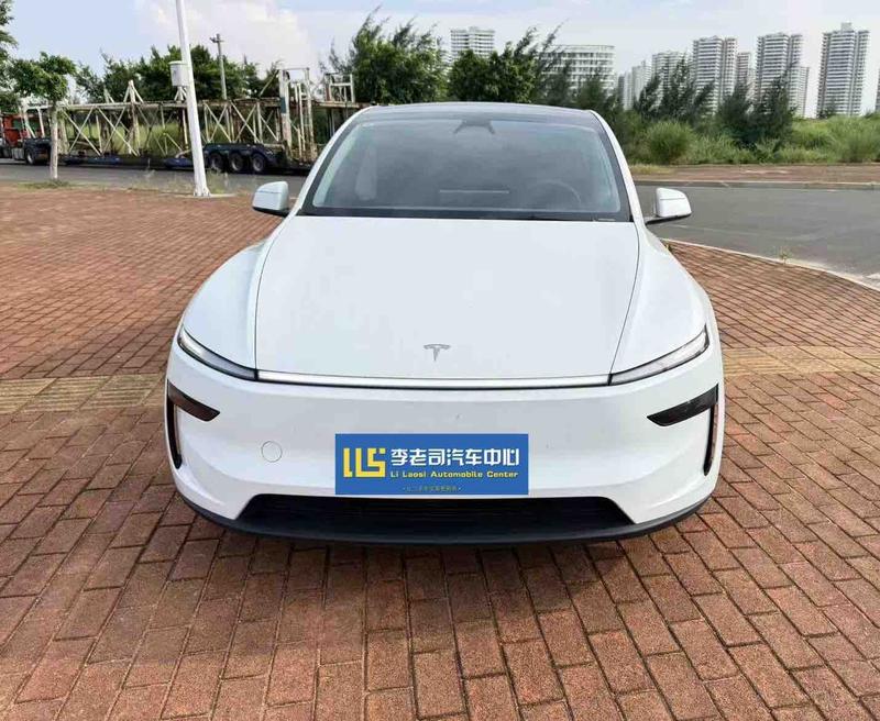 Tesla Model Y, 2024 — фото 2 из 8