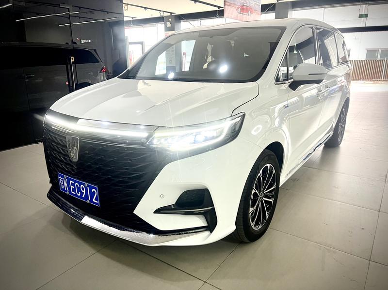 Roewe iMax 8, 2021 — купить в Казани под ключ