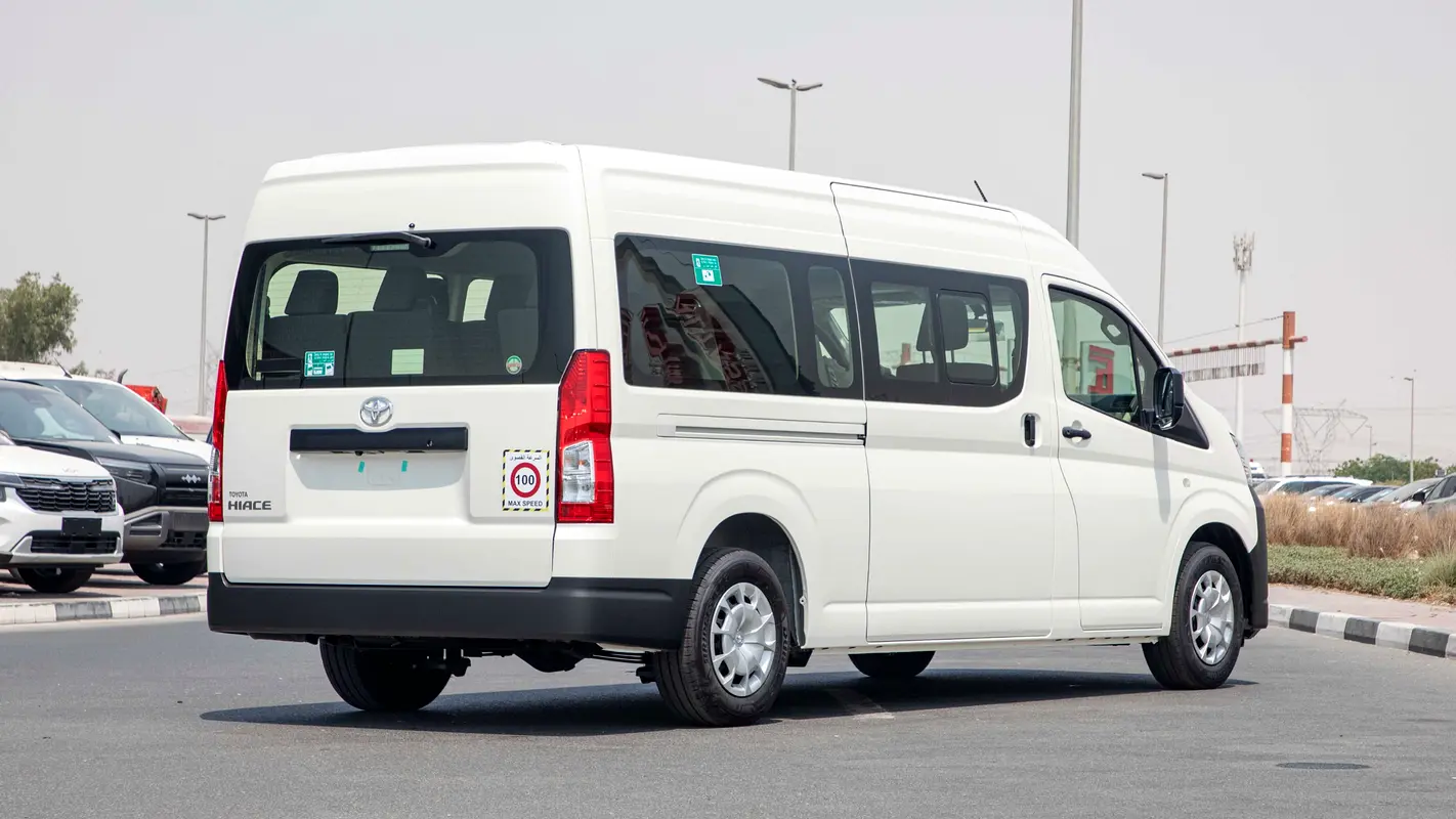 Toyota Hiace, 2026 — фото 4 из 10