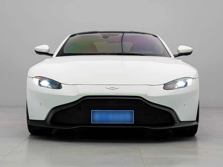 Aston Martin V8 Vantage, 2021 — купить в Уфе под ключ