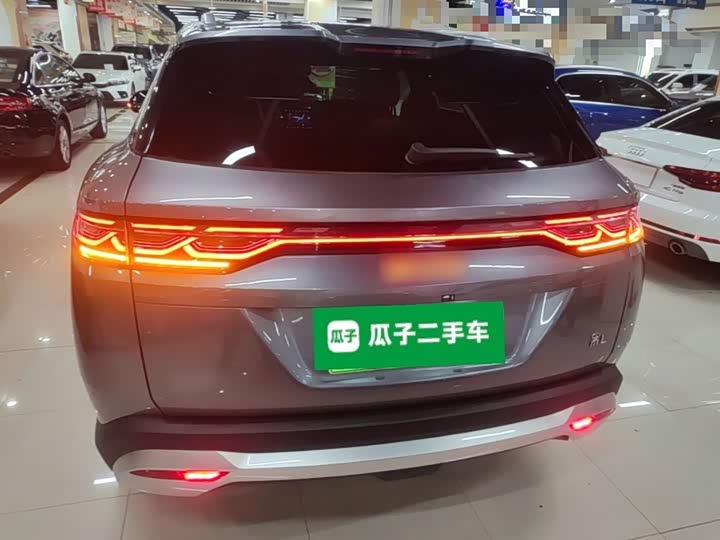 BYD Song L DM-i Hybrid, 2025 — фото 6 из 9