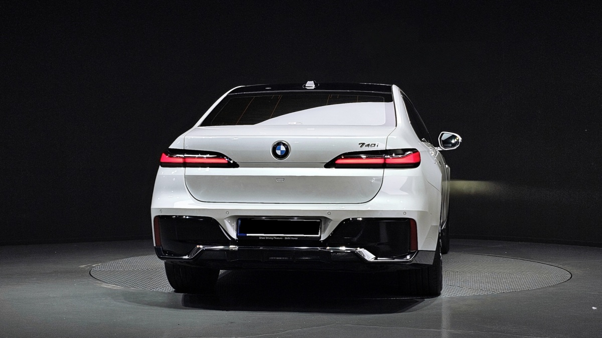 BMW 7 Series, 2022 — фото 4 из 12
