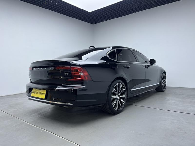 Volvo S90, 2024 — фото 7 из 12