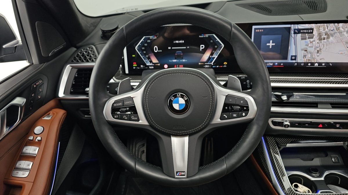 BMW X7, 2025 — фото 12 из 12