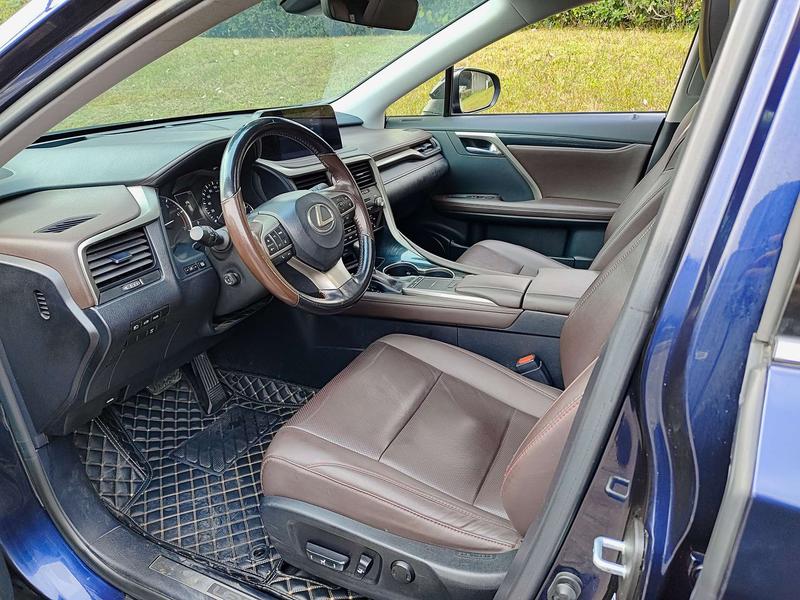 Lexus RX, 2022 — фото 7 из 10