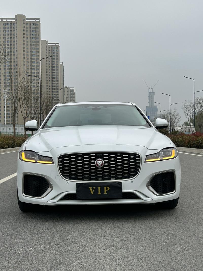 Jaguar XF L, 2023 — фото 2 из 8