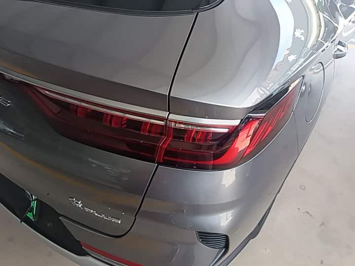 BYD Song Plus Hybrid/EV, 2022 — фото 8 из 9