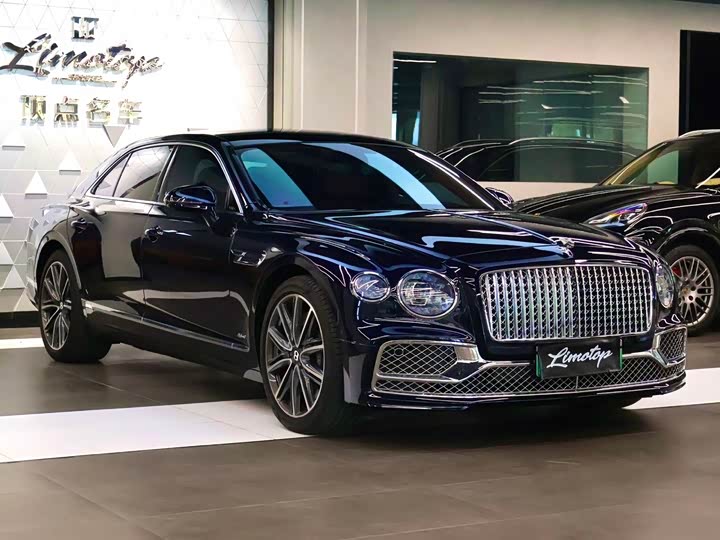 Bentley Flying Spur Hybrid, 2022 — фото 3 из 9
