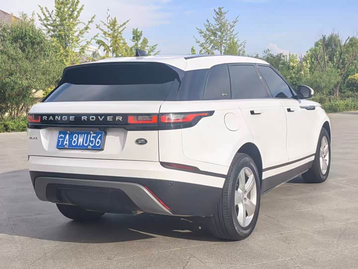 Land Rover Range Rover Velar, 2023 — фото 9 из 9